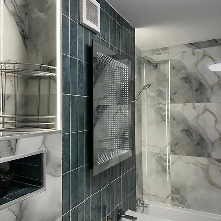 Kiki By The Lujerului Metro Station Apartament Bukareszt